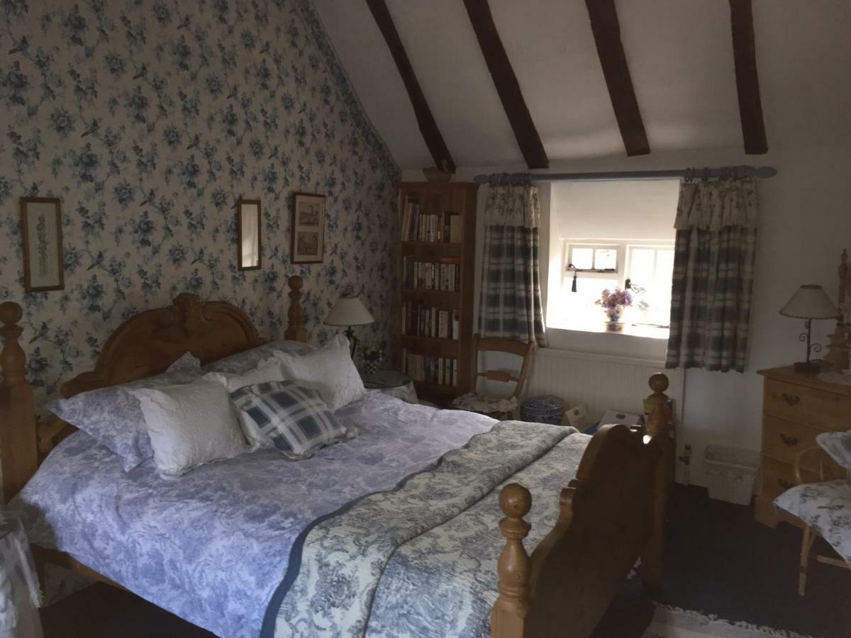 Clayton Wickham Farmhouse Hurstpierpoint Exterior photo